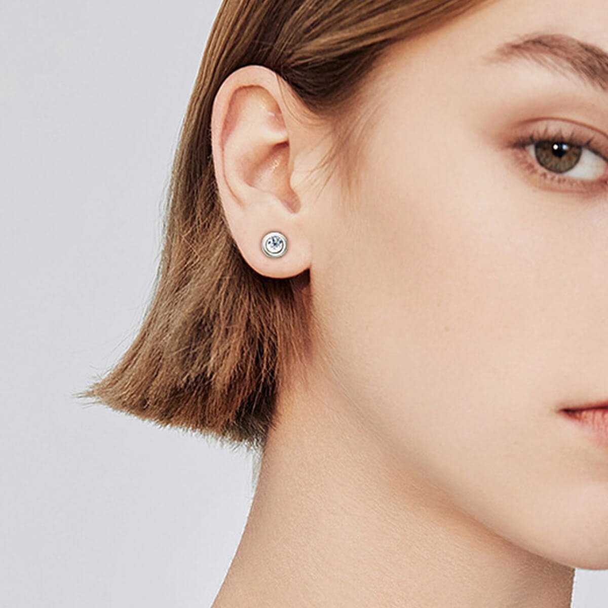 Moissanite Round Stud Earrings - Ell Soll Fashion