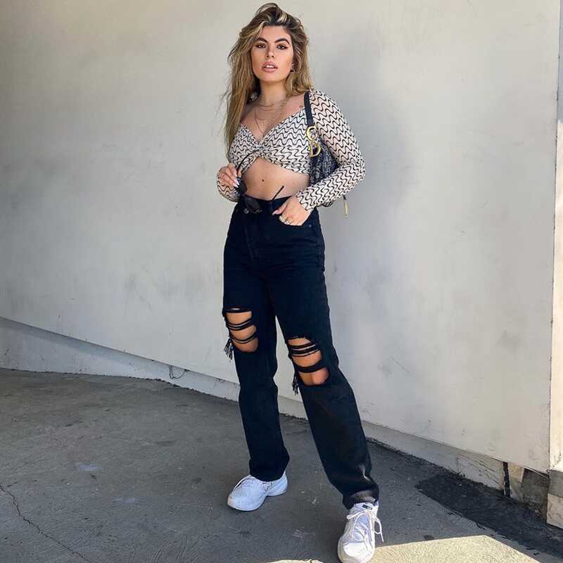 Stripe V-Neck Skinny T-Shirt - Ell Soll Stripe V-Neck Skinny T-Shirt king-planet.myshopify.com