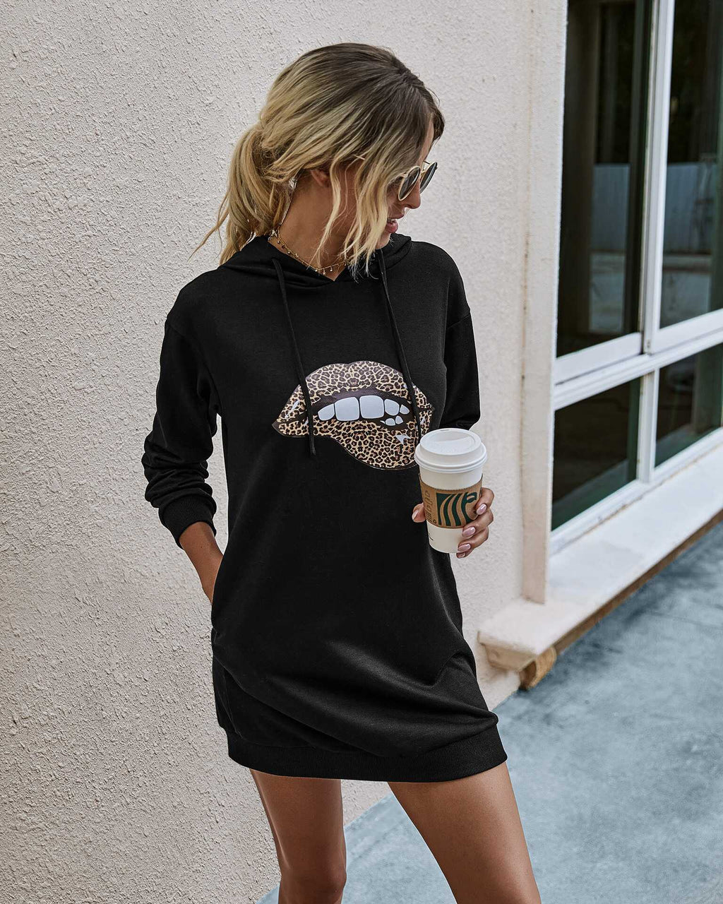 Lip Heat Hoodie - Ell Soll